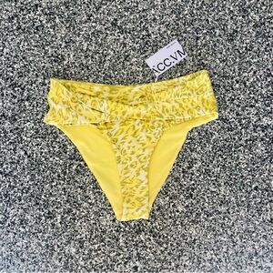 Vero Moda ✦ Yellow High-Cut Swim Bottom (M)